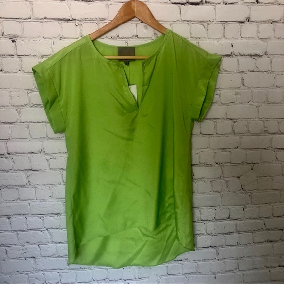 🌸ARYN K Cap Sleeve Solid Top Size Medium - Picture 2 of 6